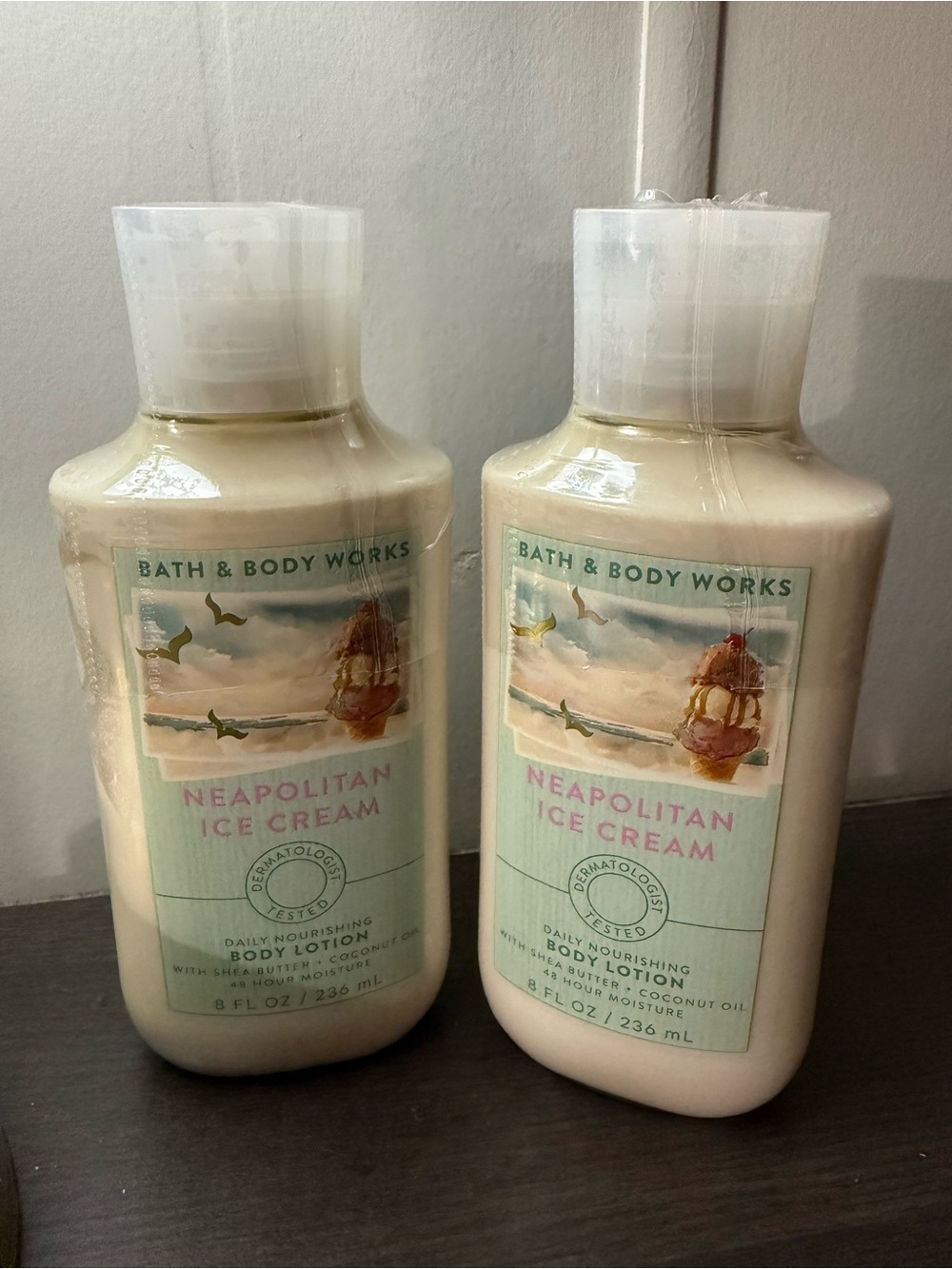 Bath & Body Works Neapolitan Ice Cream Body Lotion - Cream & Pink Accents